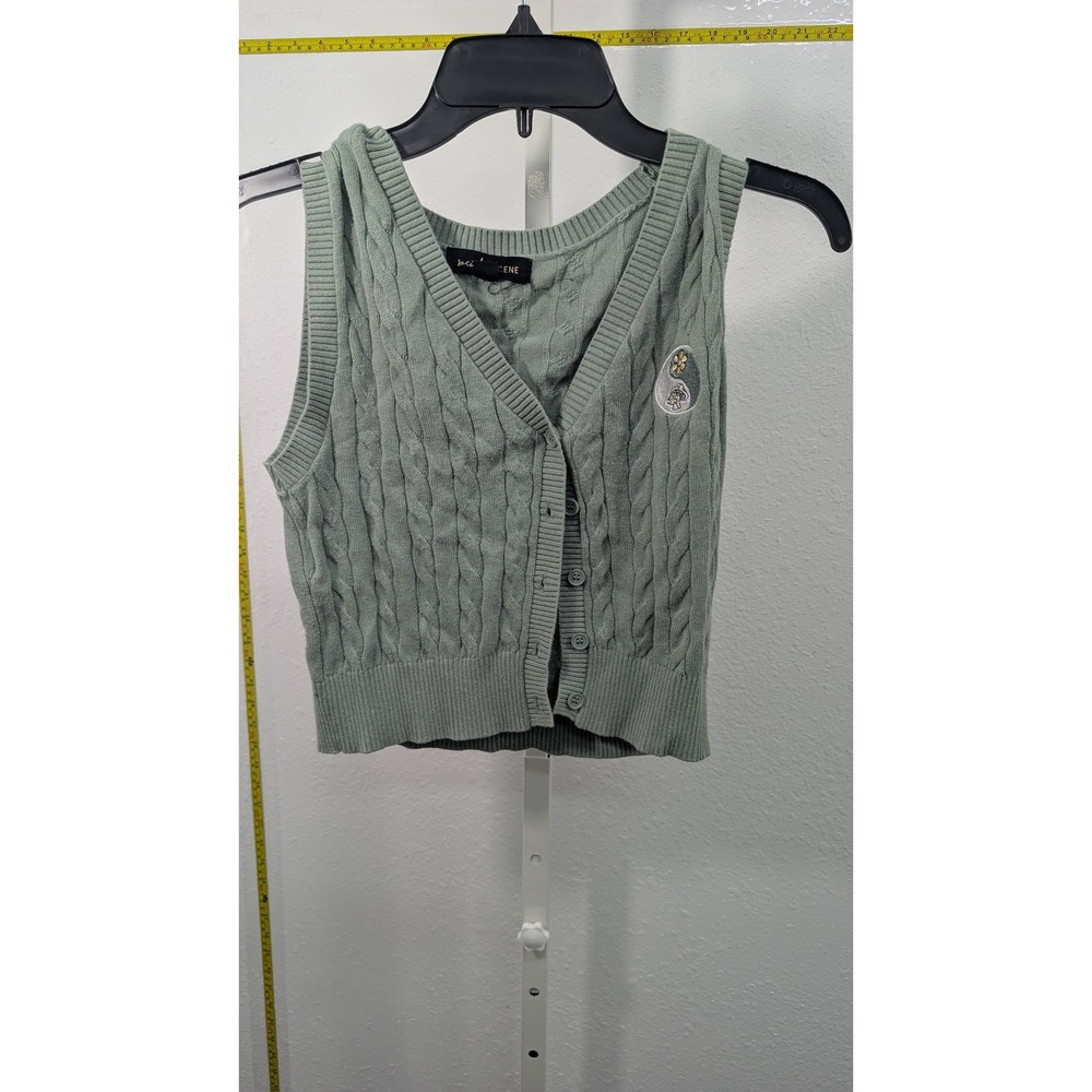 Social Scene Sage Green Cable Knit Sweater Vest Cropped Yin Yang Patch Small